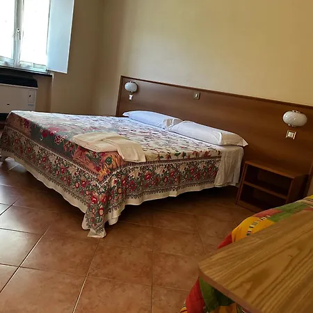 Inosteria 3* San Colombano Certenoli